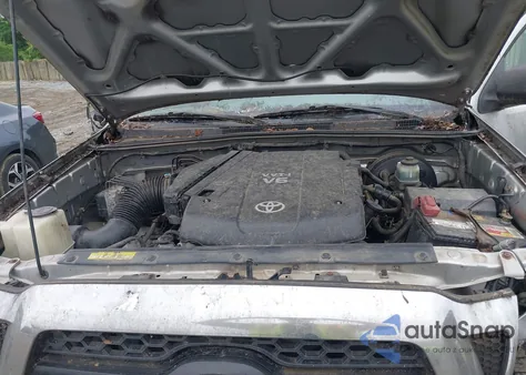 2011 Toyota Tacoma Prerunner V6 из США, поврежденный, VIN 5TFTU4GN5BX007868